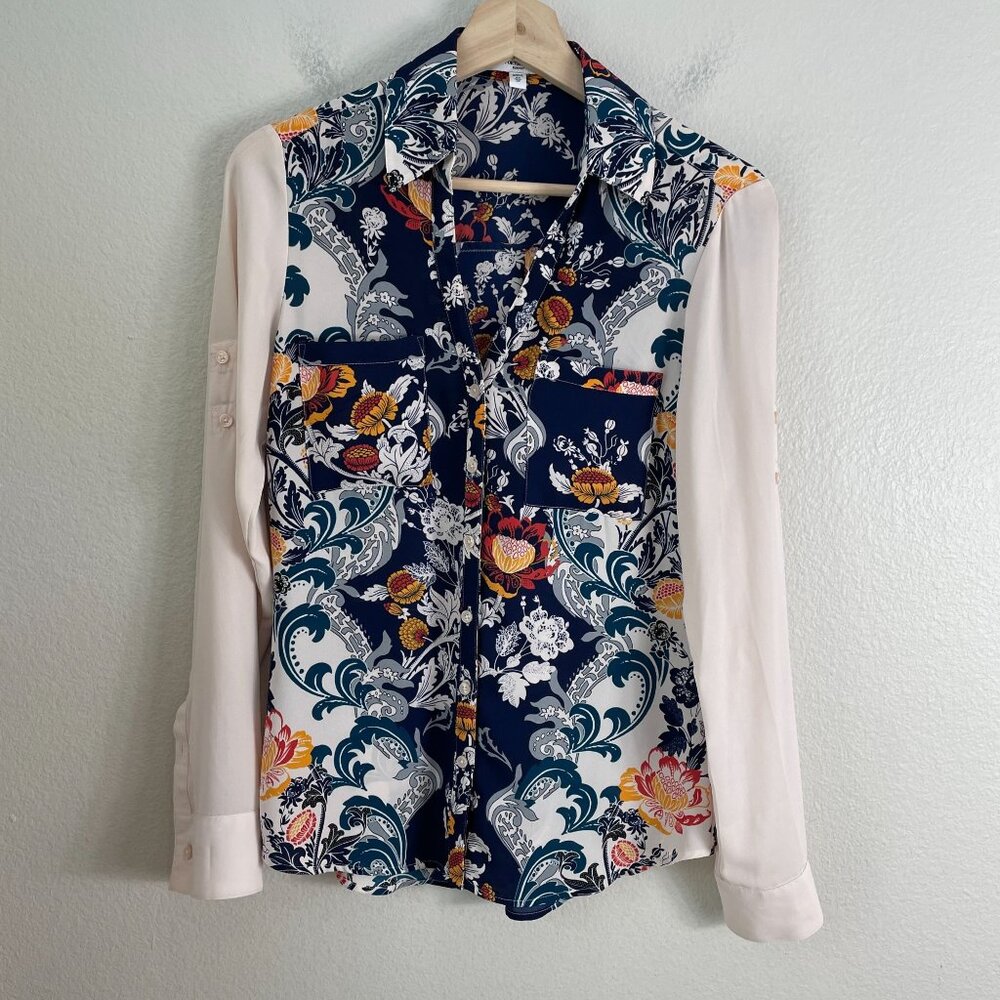 Express Portofino Shirt Womens XS Slim Fit Floral Button Up Roll‎ Tab Sleeve Top
